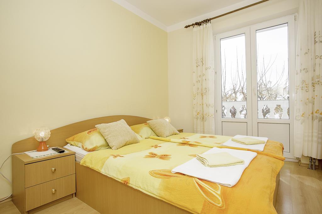 Villa Padova Rab Town Exterior photo