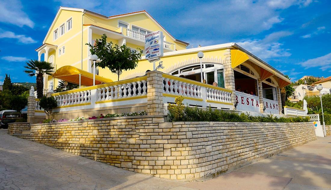 Villa Padova Rab Town Exterior photo